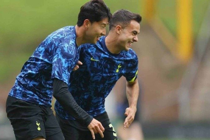 Sergio Reguilón pode seguir o caminho de Son e jogar na MLS -  (crédito: Foto: Catherine Ivill/Getty Images)