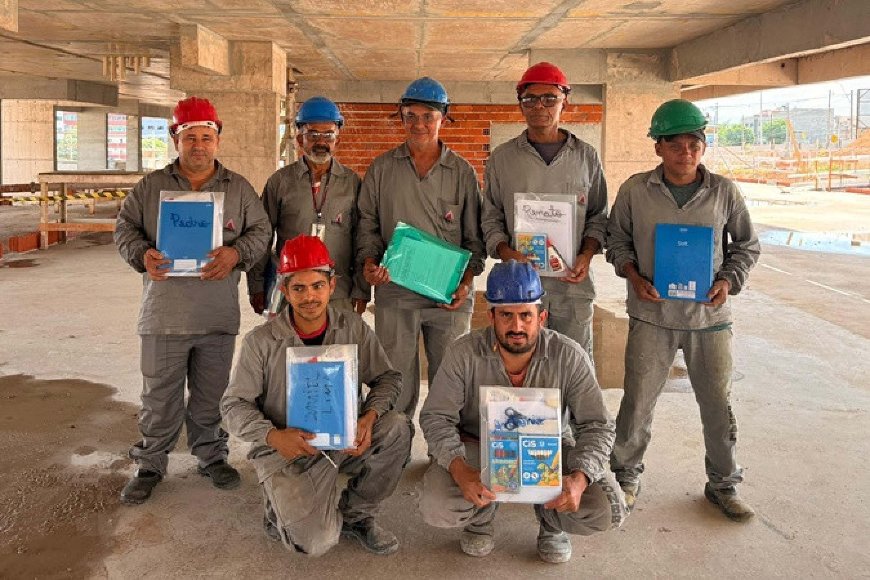 Sala de aula nos canteiros de obras e empresas