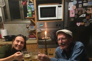 Rita Lifshitz e o sogro, Oded Lifshitz: idoso de 83 anos foi sequestrado e morto depois de 500 dias no cativeiro 
