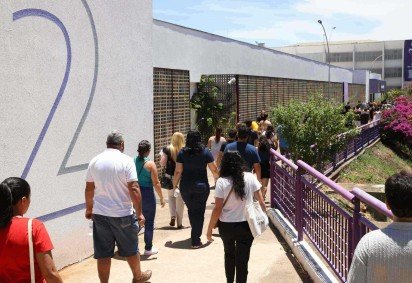 O novo edital lista 409 inscritos em diferentes áreas do certame, que podem conferir a convocação na área do candidato a partir de 16h, no site da Fundação Getulio Vargas (FGV).  -  (crédito:  Mariana Campos/CB/D.A Press)