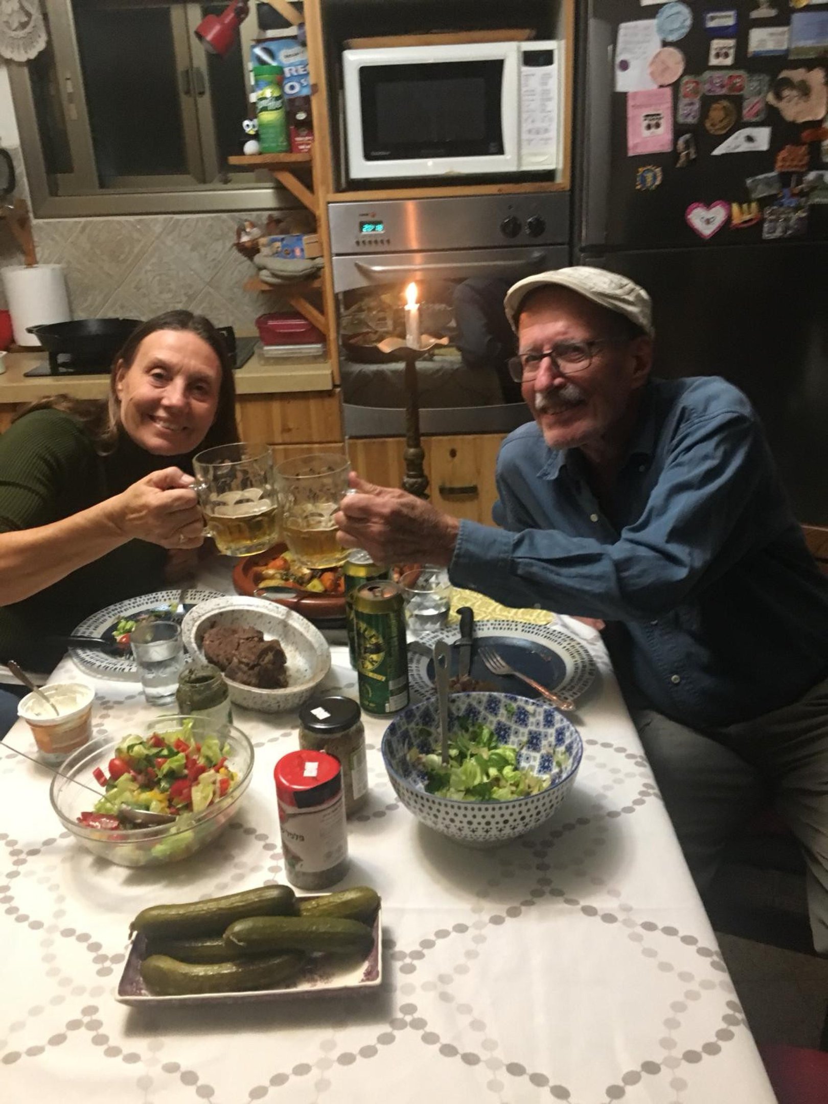 Rita Lifshitz e o sogro, Oded Lifshitz: idoso de 83 anos foi sequestrado e morto depois de 500 dias no cativeiro 