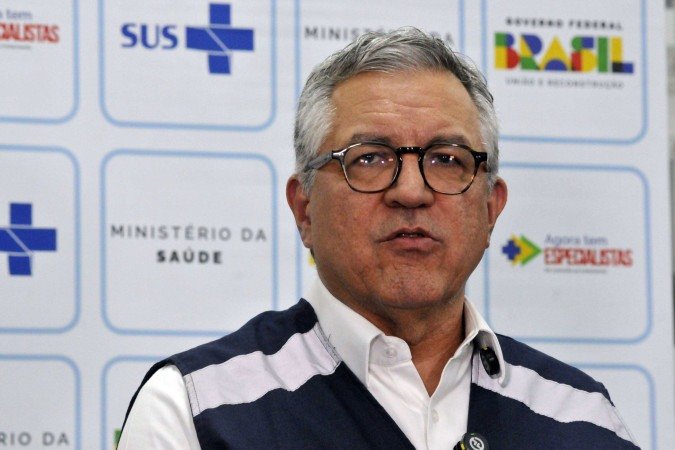 Intoxicação por metanol está concentrada em São Paulo, afirma Padilha