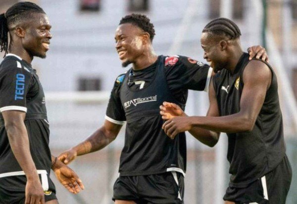 Foto: https://jogada10.com.br/wp-content/uploads/2025/10/Treino-Gana.jpg