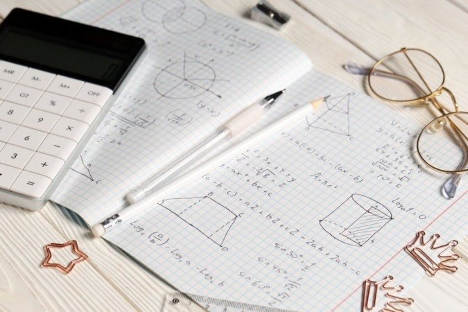 A preparação para a prova de matemática do Enem deve ser estratégica (Imagem: Pixel-Shot | Shutterstock) - (crédito: EdiCase) A preparação para a prova de matemática do Enem deve ser estratégica (Imagem: Pixel-Shot | Shutterstock) - (crédito: EdiCase)