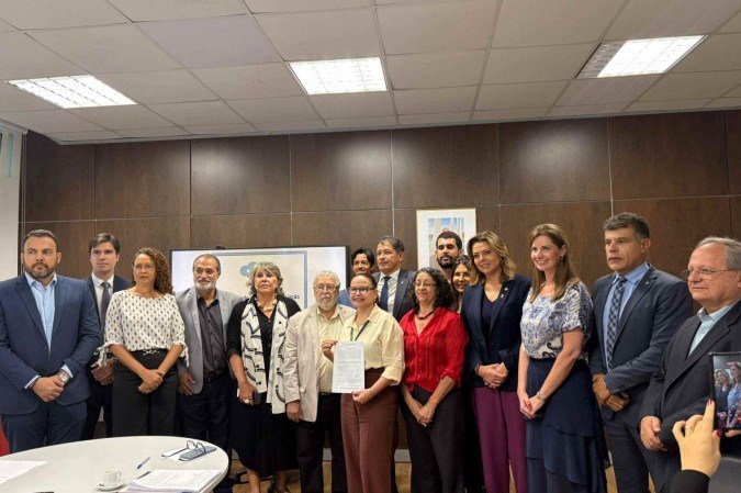 Cerimônia de assinatura do Termo de Negociação Salarial foi realizada no Ministério da Gestão -  (crédito: Rafaela Bomfim/CB/D.A Press)