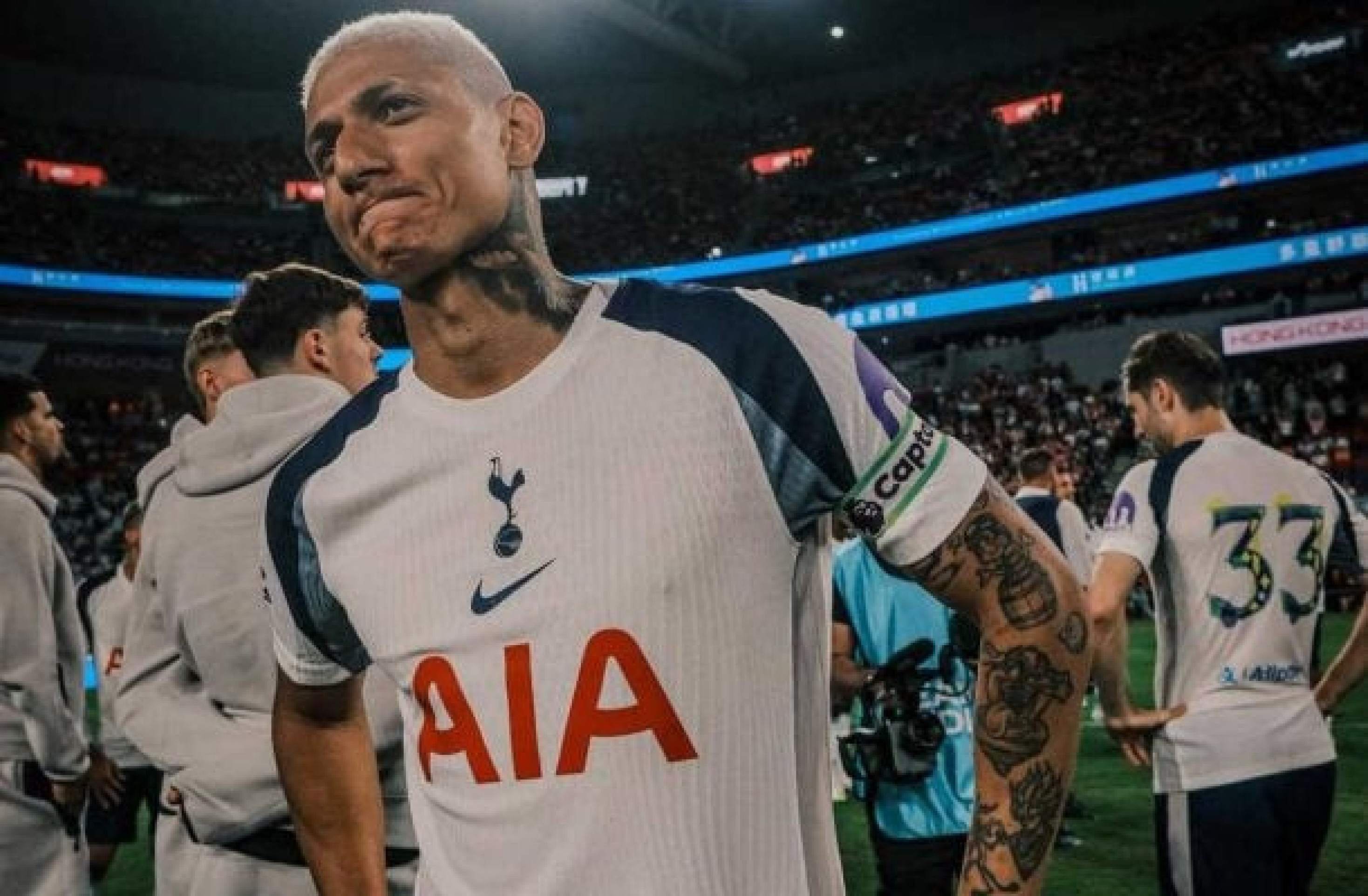 Orlando City tenta tirar Richarlison do Tottenham, mas se assusta com valores