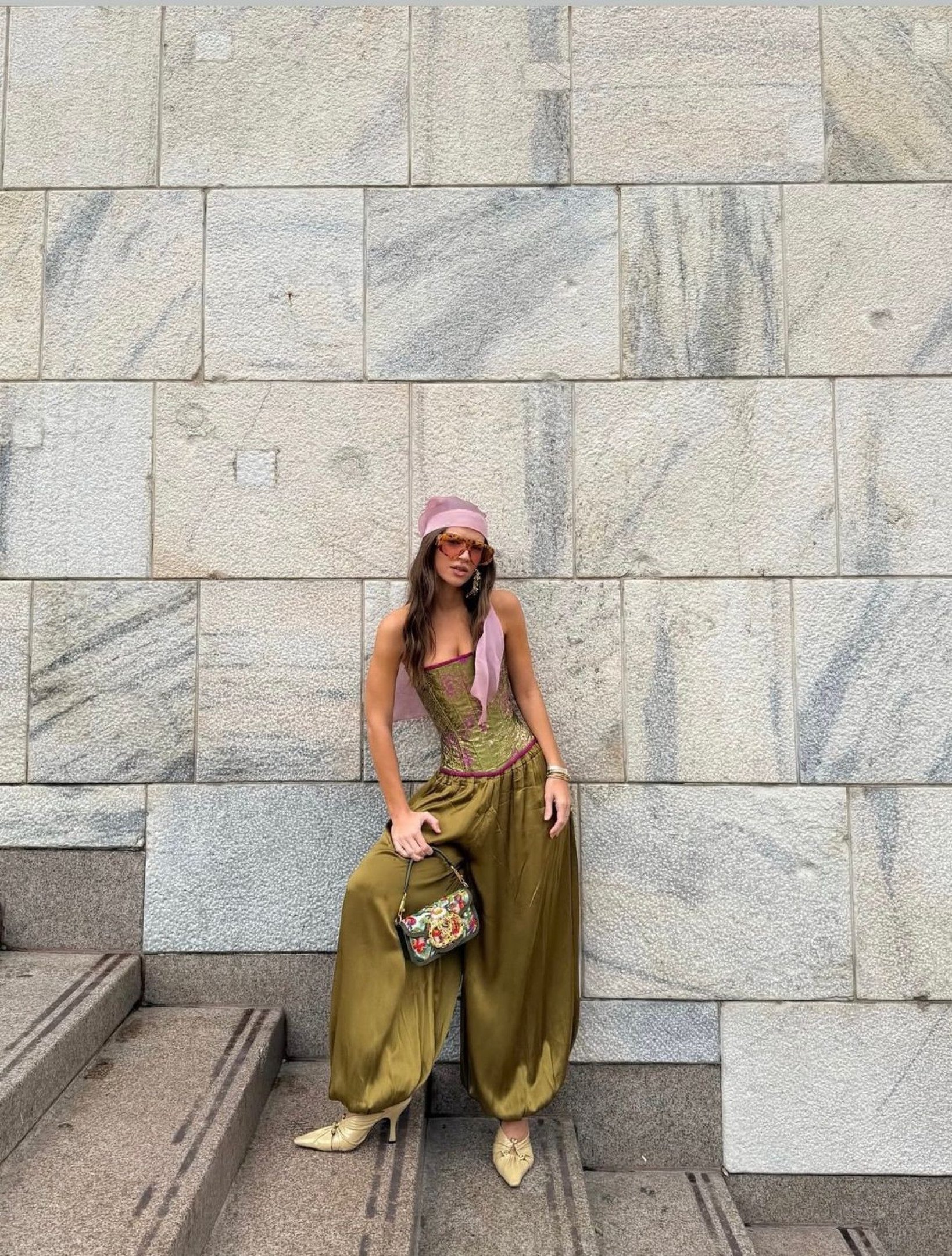 Veja os looks das brasileiras para as semanas de moda