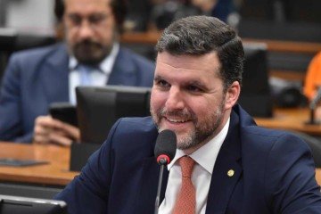 Lupion negou qualquer rompimento político com o Planalto, mas reforçou que a bancada manterá posição independente -  (crédito: Zeca Ribeiro/Câmara dos Deputados)