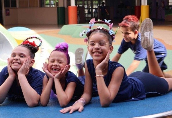  Bruna Gaston CB/DA Press