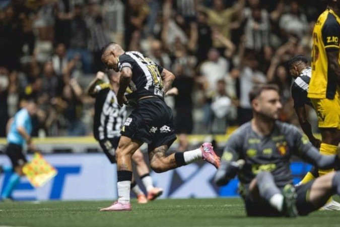 Guilherme Arana marcou na vitória do Atlético sobre o Sport - (crédito: Foto: Pedro Souza/Atlético) Guilherme Arana marcou na vitória do Atlético sobre o Sport - (crédito: Foto: Pedro Souza/Atlético)