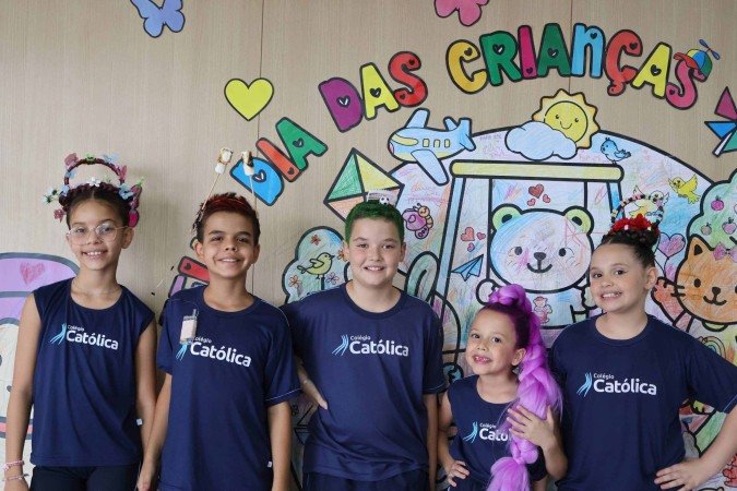  08/10/2025 Bruna Gaston CB/DA Press. Semana da criança, dia do cabelo maluco no Colégio Católica Brasília. Alunos Isis, Maria Luiza ,Giovana, Pedro e Danton
      