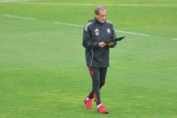 Gustavo Prado é candidato a voltar a ganhar espaço no Internacional -  (crédito: Foto: Ricardo Duarte / Internacional)