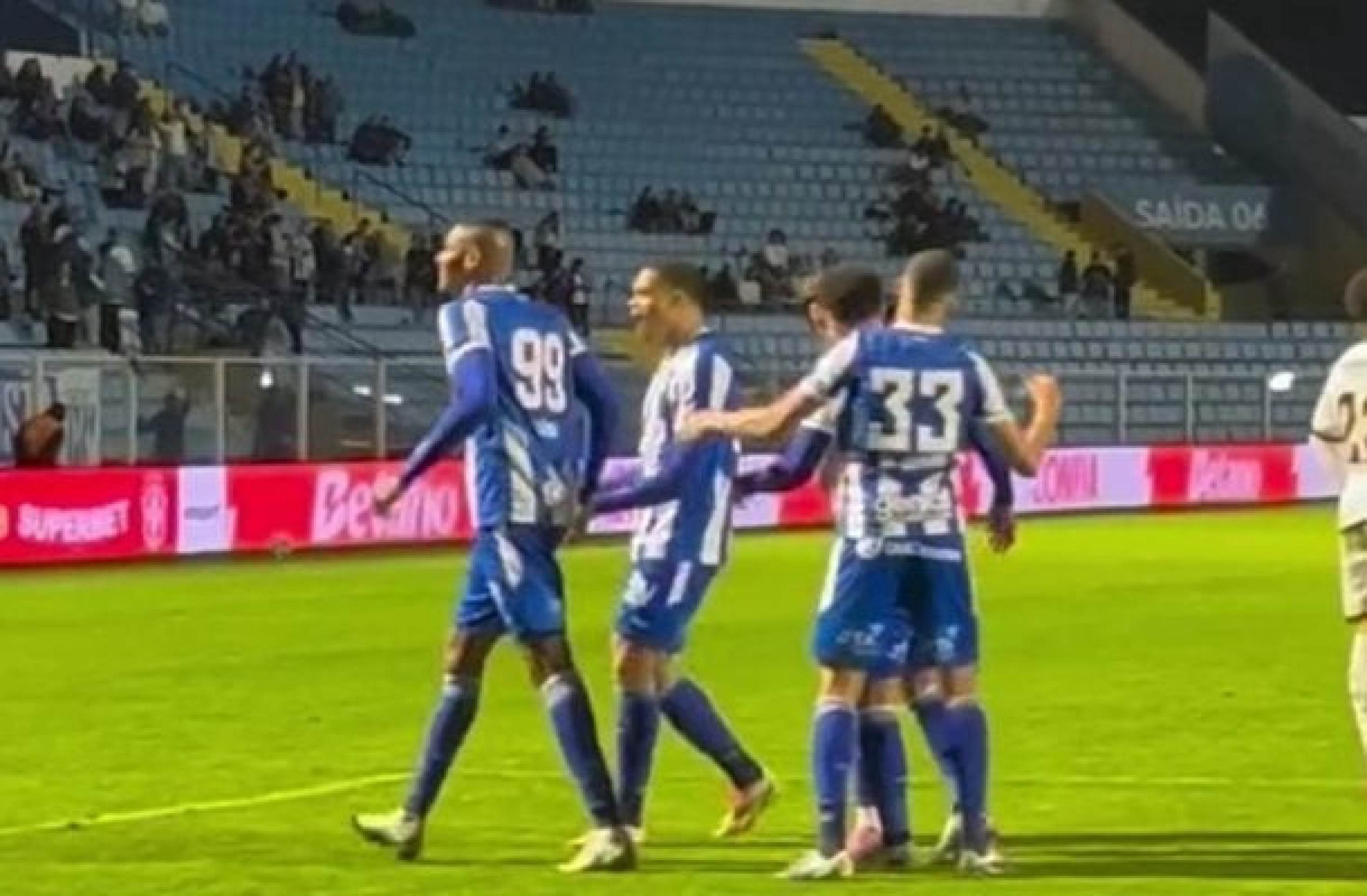 Avaí vence o Volta Redonda com tranquilidade e sobe na tabela da Série B