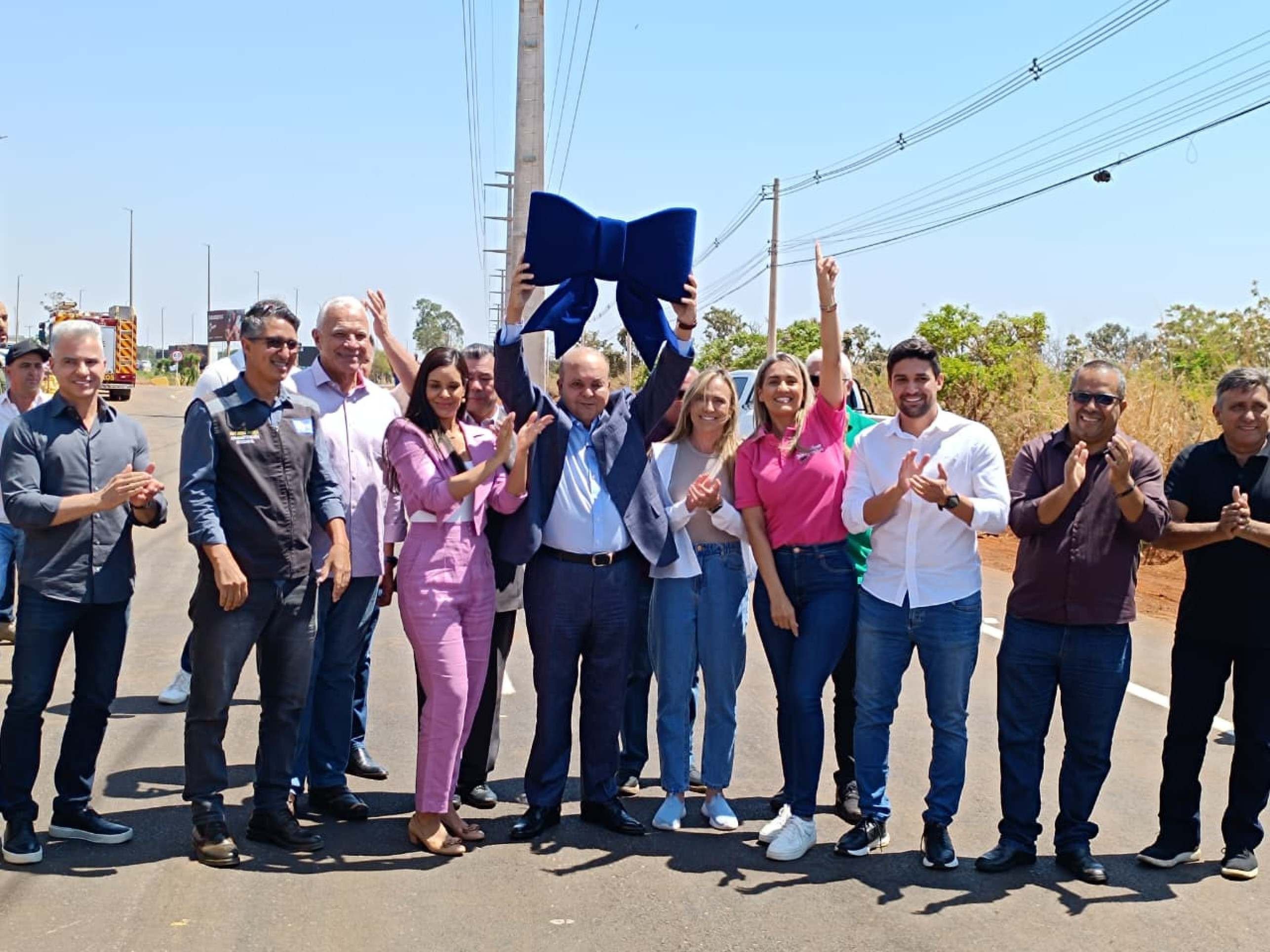 Com investimento de R$ 10 milhões, marginal da BR-040 é inaugurada