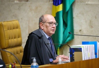 Gilmar Mendes, na sessão desta quinta-feira: 'Tenho certeza, ministro Barroso, de que a história vai reconhecer o seu papel, não só pela judicatura marcante, mas também pelos anos de gestão, desafiadores e relevantes. Vossa Excelência trilhou o melhor caminho. Um grande abraço. Seja feliz' -  (crédito: Gustavo Moreno/STF.)