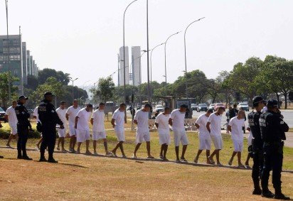 Saidinha: mais de 1,5 mil presos beneficiados com sétima saída temporária do ano. (Crédito: Edson Alves/CB/DA Press) -  (crédito: Ed Alves/CB) -Saidinha: mais de 1,5 mil presos beneficiados com sétima saída temporária do ano. (Crédito: Edson Alves/CB/DA Press) -  (crédito: Ed Alves/CB)