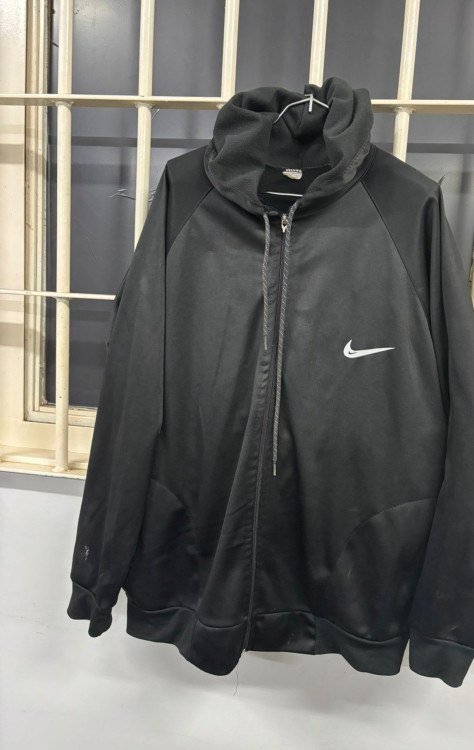 Jaqueta usada no crime foi apreendida junto ao autor