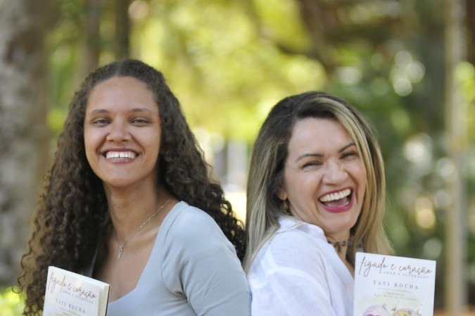 Fígado e coração: mãe conta em livro a jornada que salvou a vida da filha