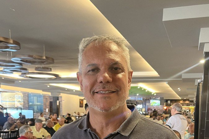 {'nm_midia_inter_thumb1':'https://midias.correiobraziliense.com.br/_midias/jpg/2025/10/09/360x240/1_img-1760-59668479.jpg', 'id_midia_tipo':'2', 'id_tetag_galer':'', 'id_midia':'68e83fd846b8f', 'cd_midia':59668644, 'ds_midia_link': 'https://midias.correiobraziliense.com.br/_midias/jpg/2025/10/09/675x450/1_img-1760-59668479.jpg', 'ds_midia': 'Eixo Capital. Coronel Moreno, candidato ao GDF em 2022, vai se filiar ao PP ', 'ds_midia_credi': 'Ana Maria Campos/CB/D.A Press', 'ds_midia_titlo': 'Eixo Capital. Coronel Moreno, candidato ao GDF em 2022, vai se filiar ao PP ', 'cd_tetag': '1', 'cd_midia_w': '675', 'cd_midia_h': '450', 'align': 'Left'}