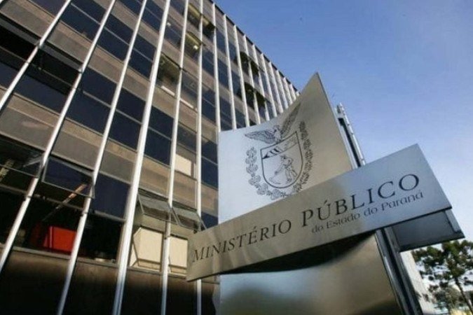 Ministério Público do Paraná (MPPR) prendeu Abrilino Fernandes Gomes, conhecido como Fernando Gomes, comentarista da Rádio Transamérica - (crédito: Foto: Reprodução) Ministério Público do Paraná (MPPR) prendeu Abrilino Fernandes Gomes, conhecido como Fernando Gomes, comentarista da Rádio Transamérica - (crédito: Foto: Reprodução)