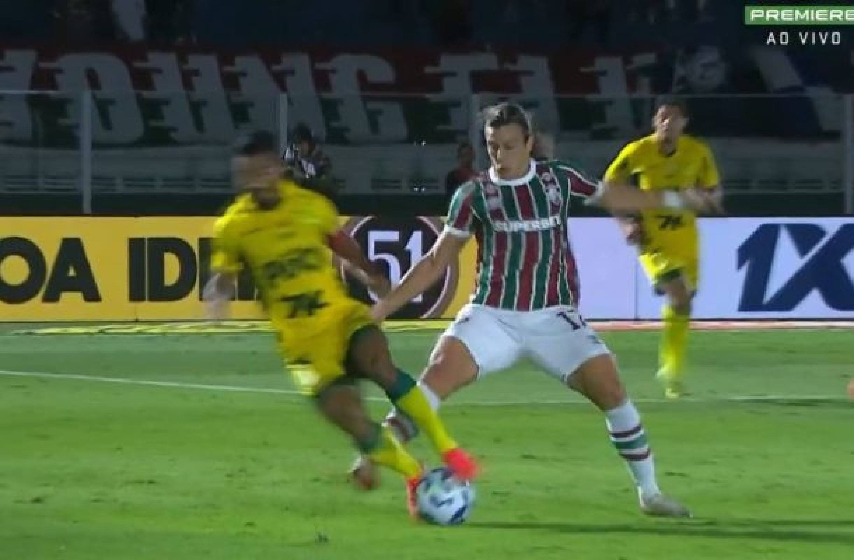 CBF divulga áudio de gol anulado do Fluminense; veja diálogo