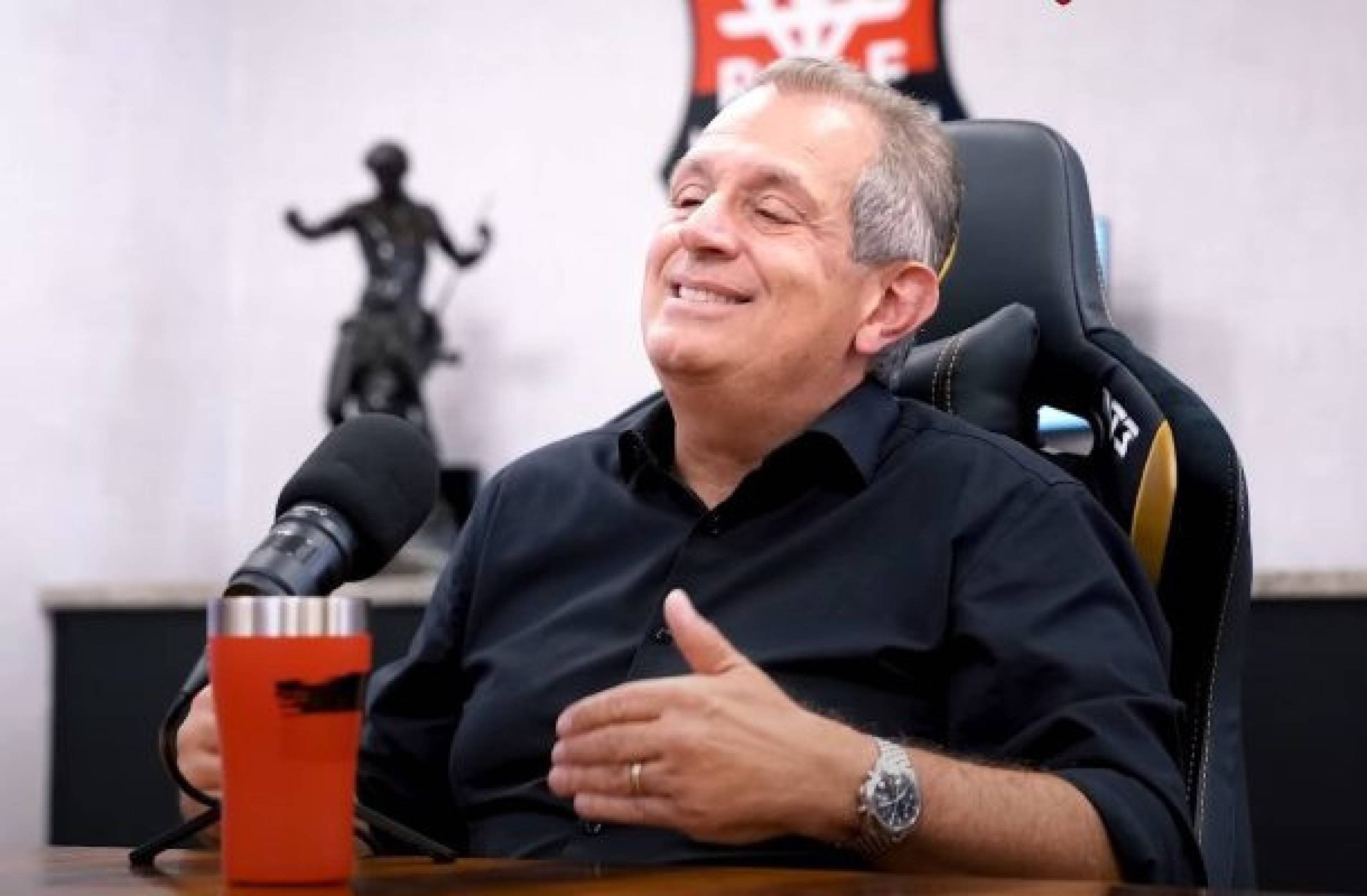 Bap destaca que acredita na renovação de Filipe Luís: “Se depender do Flamengo, ele fica”