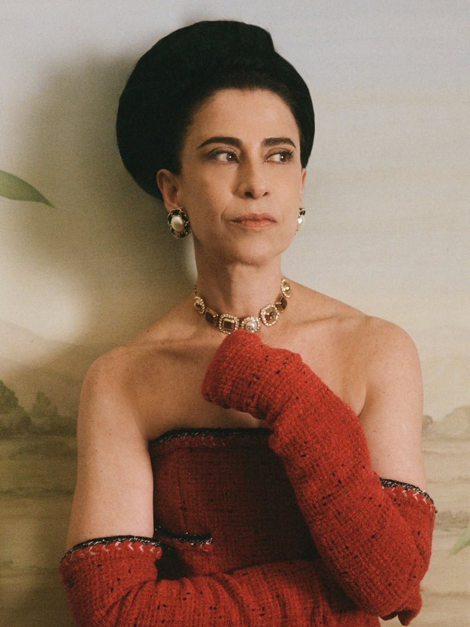 Fernanda Torres exalta Eunice Paiva em capa de revista holandesa: 