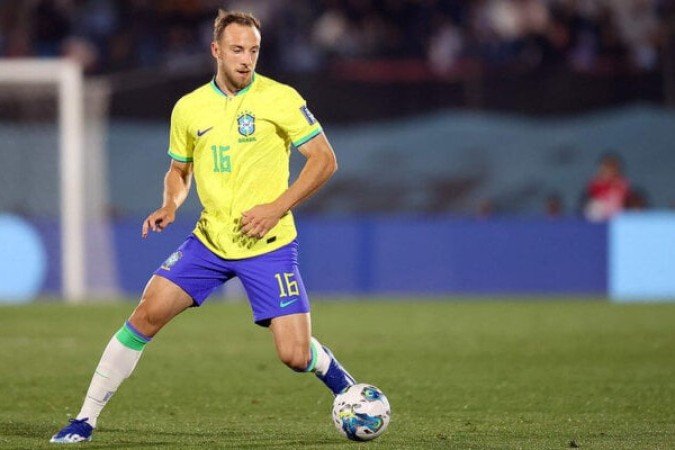 CARLOS AUGUSTO – Entrou no lugar de Douglas Santos aos 24 minutos do segundo tempo e fez um jogo tão discreto quanto o titular. NOTA: 6,0. Foto:  Divulgação / Conmebol