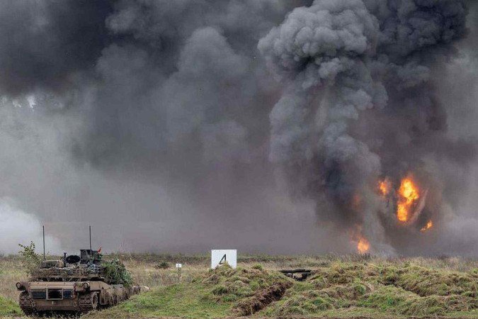 Por que aumento de gastos militares ameaça o clima?