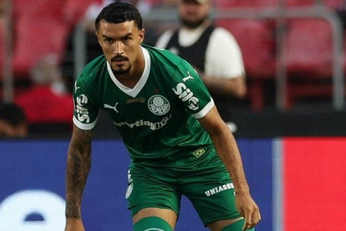 JEFTÉ - O lateral entrou e teve pouca minutagem. Mas o destaque vai para a função que exerceu, aparecendo como um ponta. Nota: 5 - Foto: Cesar Greco/Palmeiras