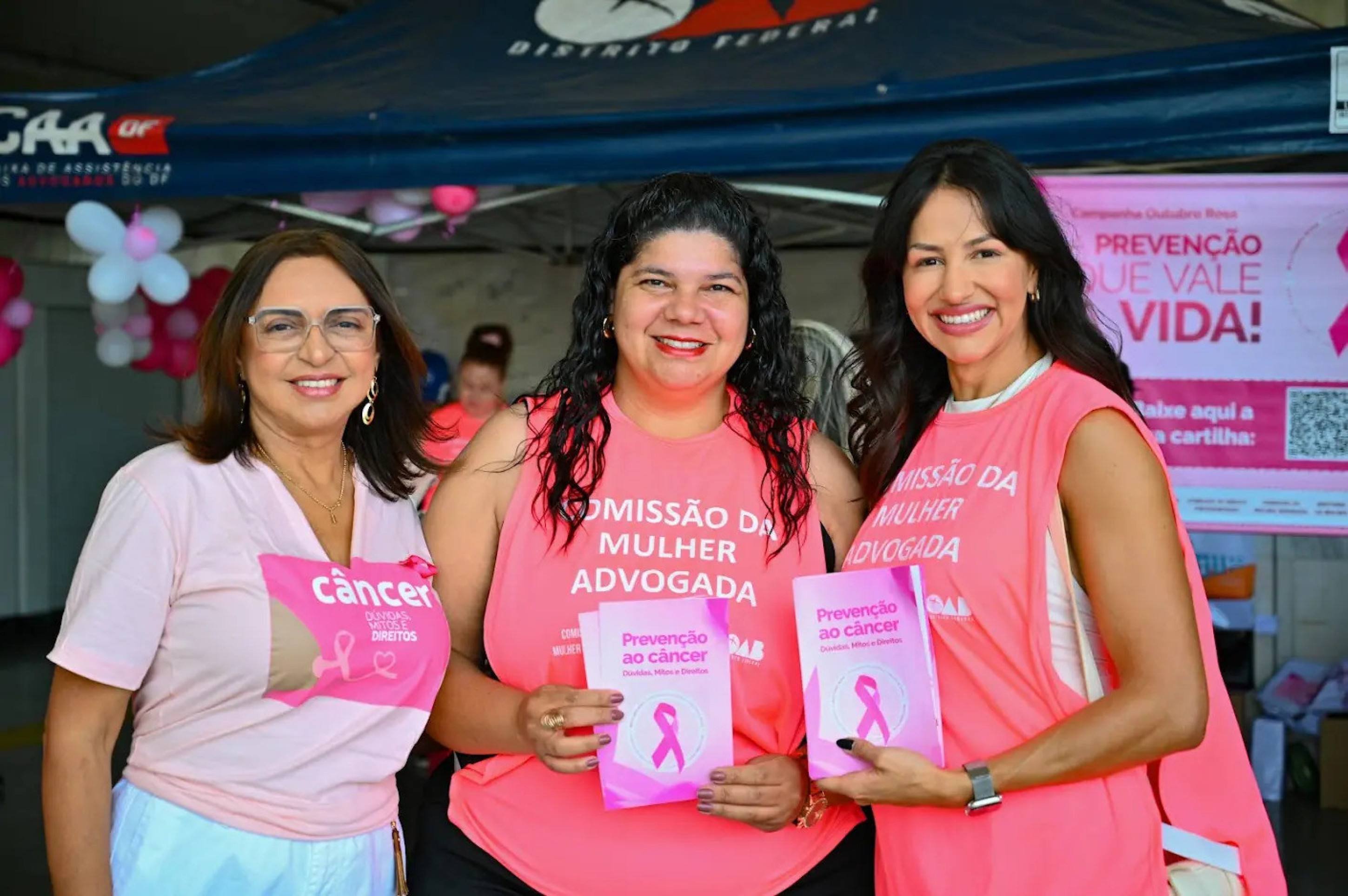 Nildete Santana, Sueide Catarina e Sthefany Villar