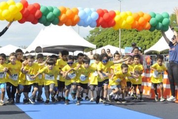 A corrida infantil promovida pelo Correio ocorre a partir das 8h -  (crédito:   Guilherme Felix CB/DA Press)