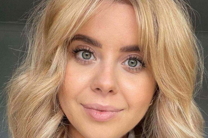 Rhiannon Lawson planejava seu bebê quando descobriu que estava grávida -  (crédito: Arquivo pessoal/Rhiannon Lawson)