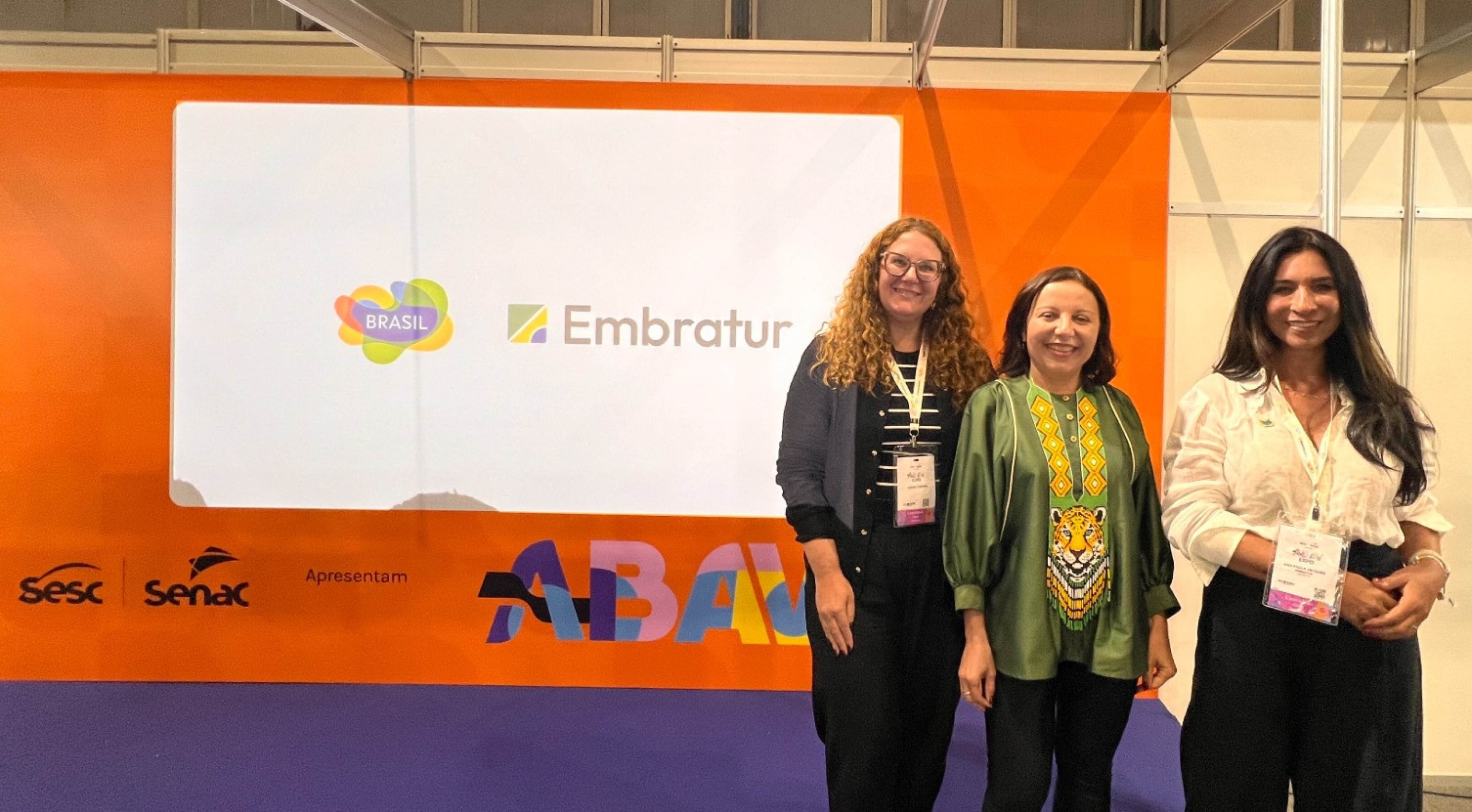 Embratur e Sebrae levam experiências gastronômicas do Feel Brasil para a ABAV EXPO no Rio de Janeiro