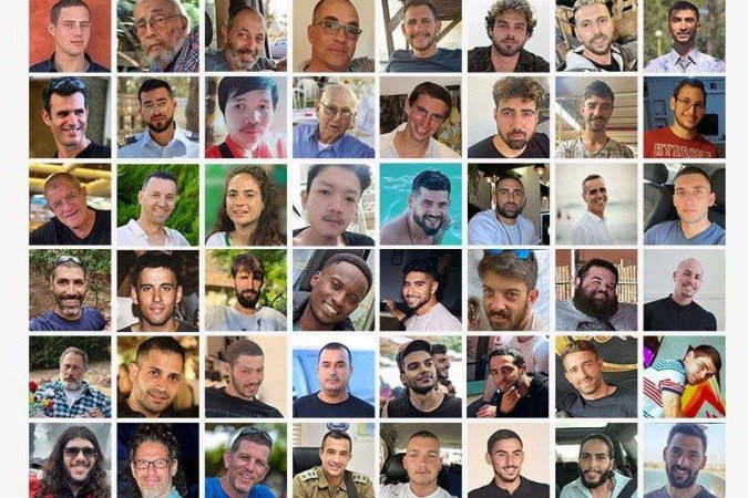 Os gêmeos Gali e Ziv Berman foram feitos reféns junto com a vizinha britânico-israelense Emily Damari, que desde então já foi libertada -  (crédito: The Hostages and Missing Families Forum)