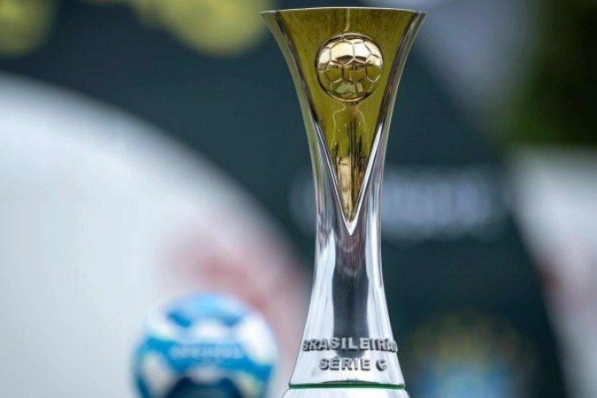 Quem ficará com o troféu da Série C: Londrina ou Ponte Preta? - (crédito: Foto: Breno Babu/CBF) Quem ficará com o troféu da Série C: Londrina ou Ponte Preta? - (crédito: Foto: Breno Babu/CBF)