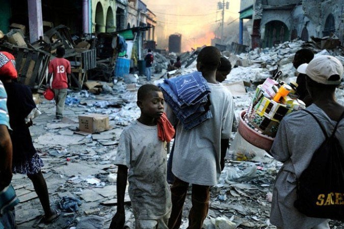 O país mais pobre das Américas sofre há muito tempo com a violência de grupos criminosos que cometem assassinatos, estupros, saques e sequestros, em um contexto de instabilidade política crônica -  (crédito: Reprodução do site msf.org.br/noticias/)