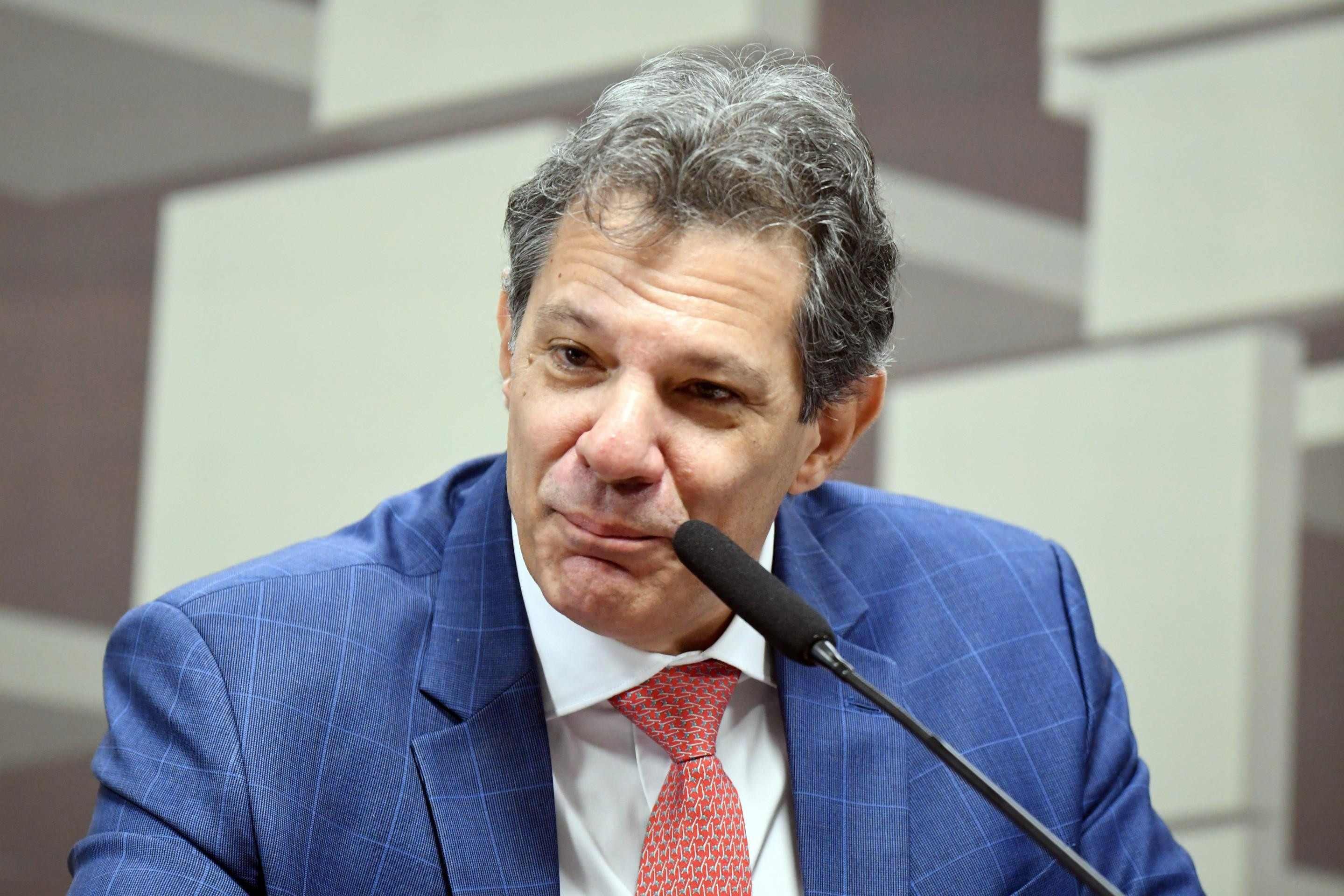 Haddad evita comentar caso Master, mas reforça confiança na atuação do BC