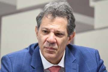 Haddad: 'O problema da dívida tem a ver com o juro real, não tem a ver com o deficit, que está caindo' -  (crédito:  Ed Alves CB/DA Press)