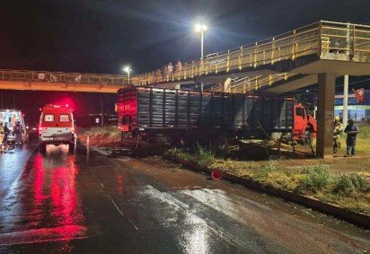 Colisão entre vários veículos na BR-020