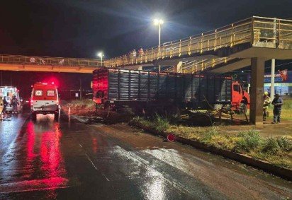 Colisão entre vários veículos na BR-020