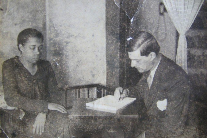 Como um professor de escola pública e uma parlamentar negra criaram o Dia do Professor há quase 80 anos