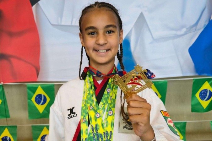 Brasiliense de 10 anos vence Mundial de Taekwondo