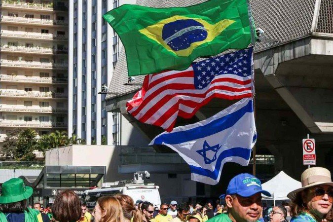 Ato em apoio ao ex-presidente da República Jair Bolsonaro na Avenida Paulista, em 29 de junho de 2025 -  (crédito: Rovena Rosa/Agência Brasil)
