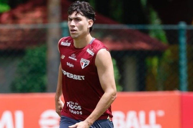 Ferraresi voltar a treinar nesta terça-feira no CT da Barra Funda - (crédito: Foto: Rubens Chiri / São Paulo FC) Ferraresi voltar a treinar nesta terça-feira no CT da Barra Funda - (crédito: Foto: Rubens Chiri / São Paulo FC)