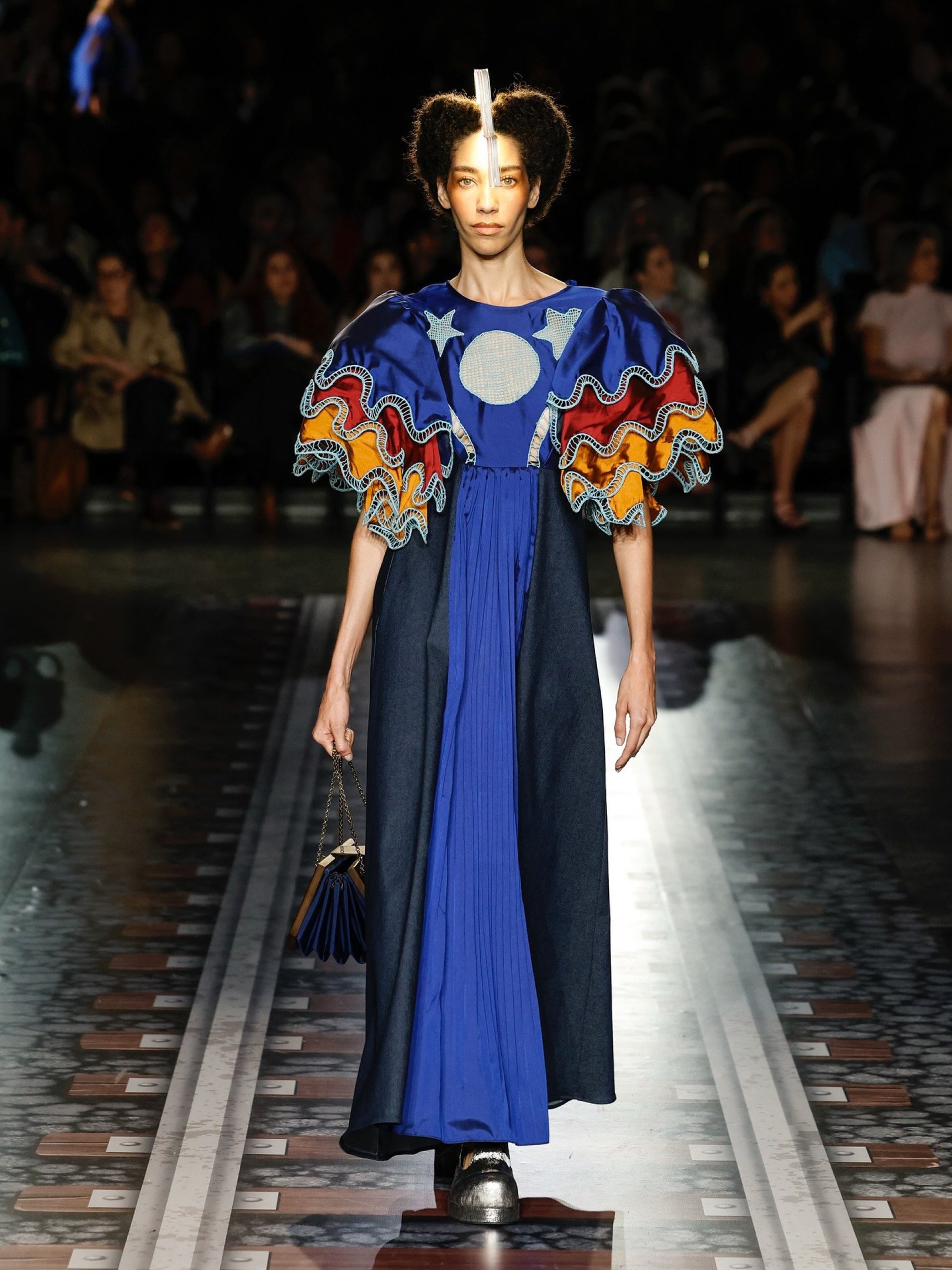 Rendas, crochês e bordados — a alma artesanal que costura histórias brasileiras