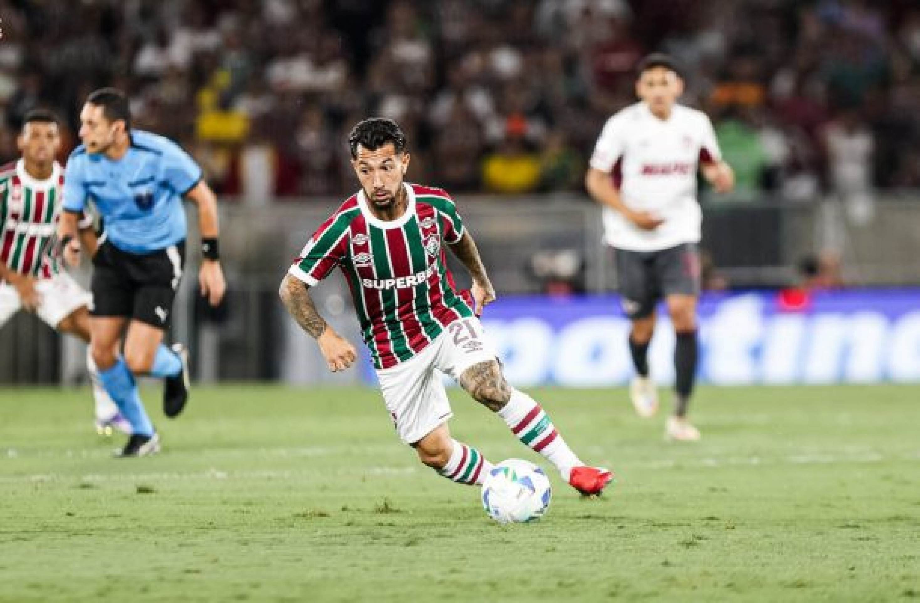Extensa lista de pendurados preocupa o Fluminense antes de sequência de jogos no Rio