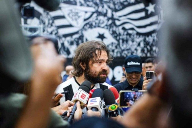 João Paulo Magalhães Lins, presidente do Botafogo, falou sobre reunião do Conselho Deliberativo -  (crédito: Foto: Wallace Lima / Botafogo)