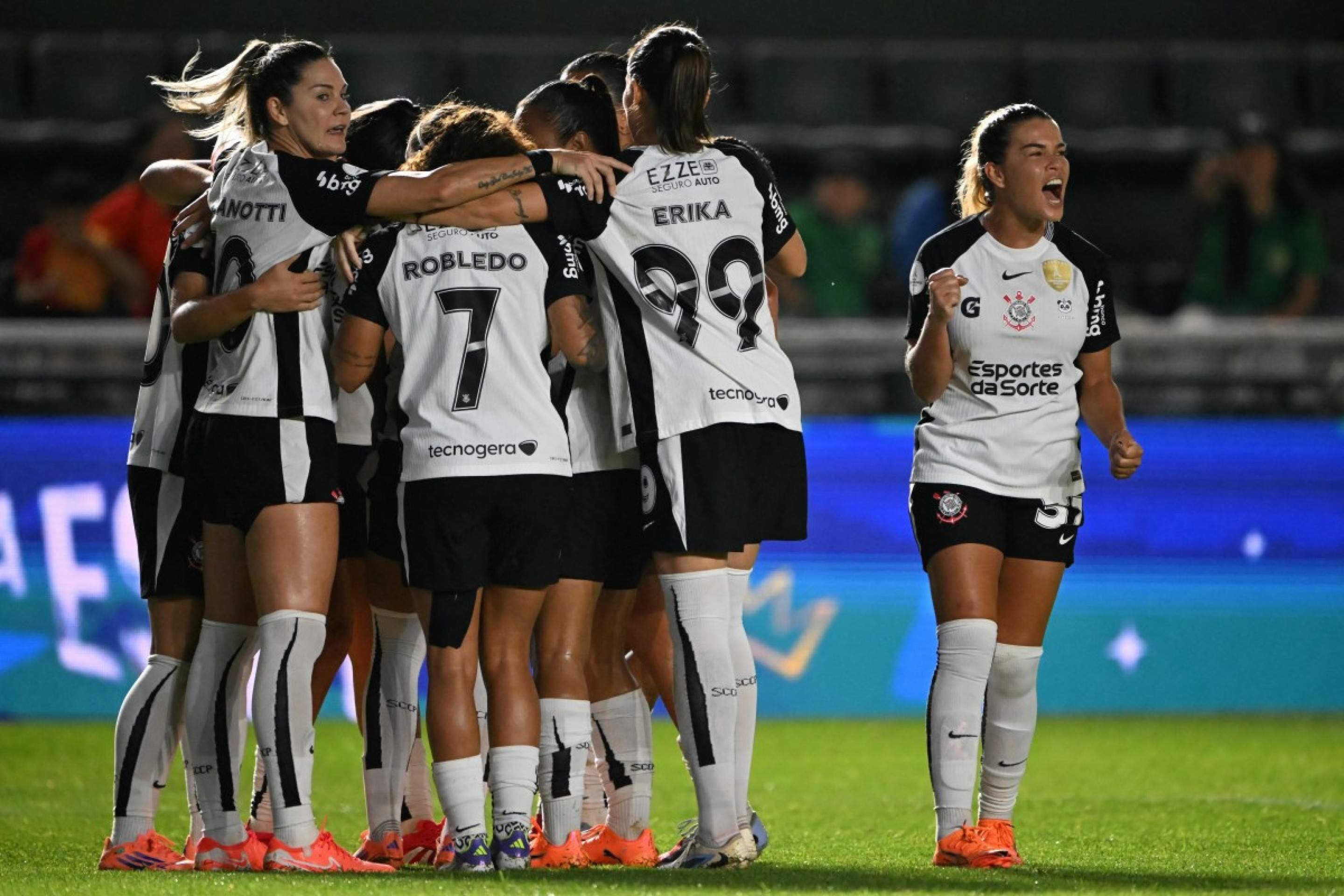 Corinthians bate a Ferroviária e vai à final da Libertadores Feminina