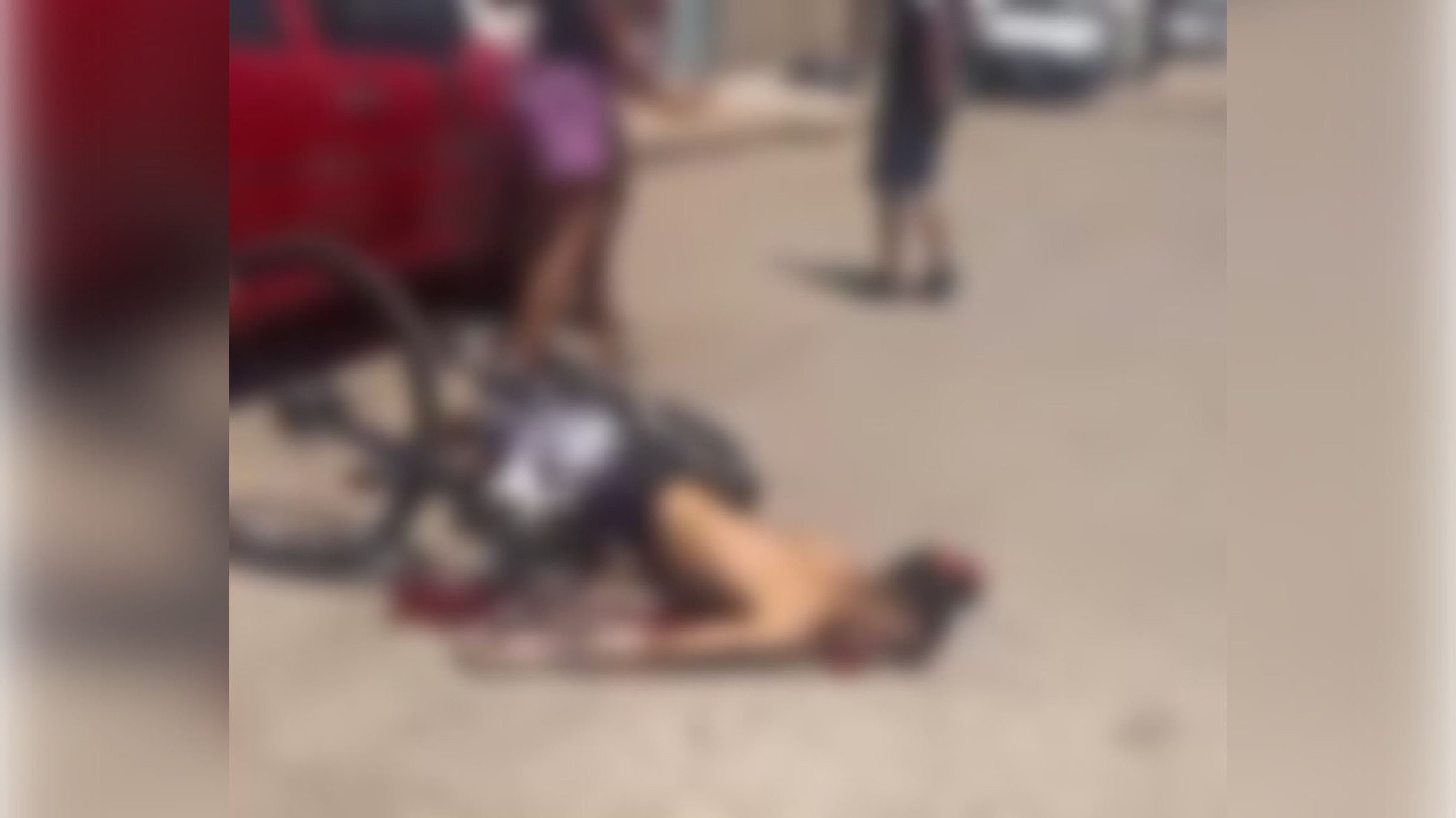 Jovem de 20 anos é morto a tiros em rua do Itapoã